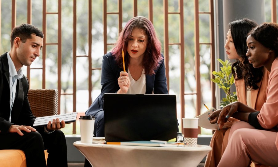 How Diverse Viewpoints are Quietly Redefining Executive Decision-making